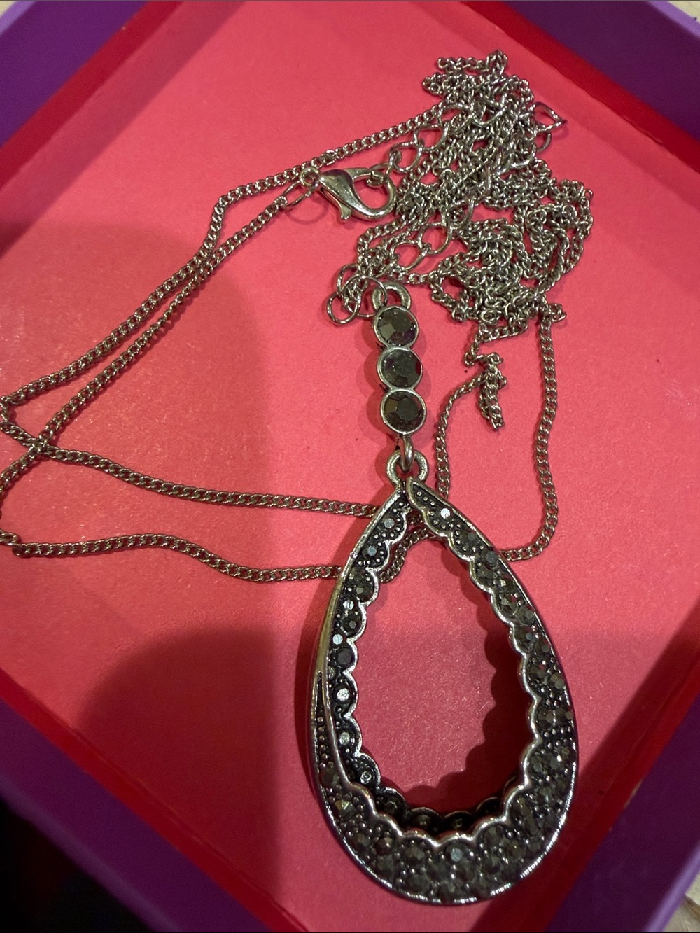 Silver Teardrop Pendant Necklace with Scalloped Detailing - Women's Jewelry